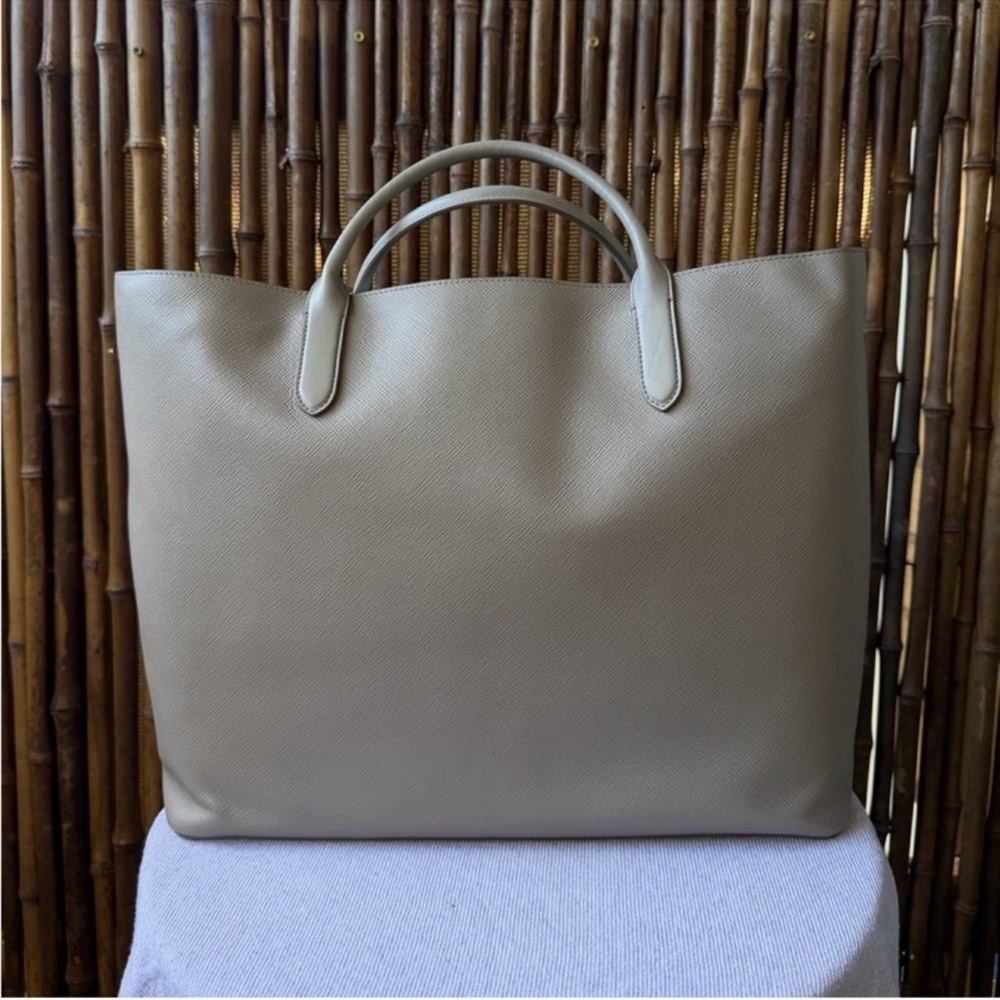 Smythson Taupe Leather Tote Bag - Picture 2 of 6